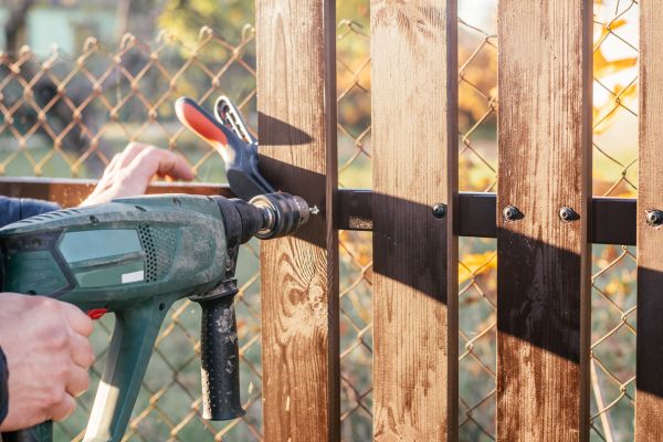 Wood Fence Maintenance in Akron