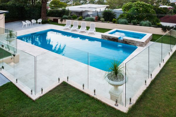 Pool Fence Construction in Akron