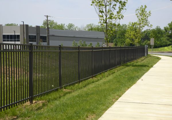 Commercial Metal Fence Service in Akron