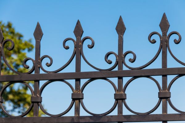 Black Iron Fence Installation in Akron
